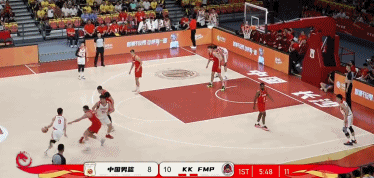 开云体育-徐昕：穿上国家队战袍感觉非常不错 调侃王俊杰多传球逗乐记者|运动员发声|中国男篮|比赛|塞尔维亚|俱乐部_新浪体育_新浪新闻